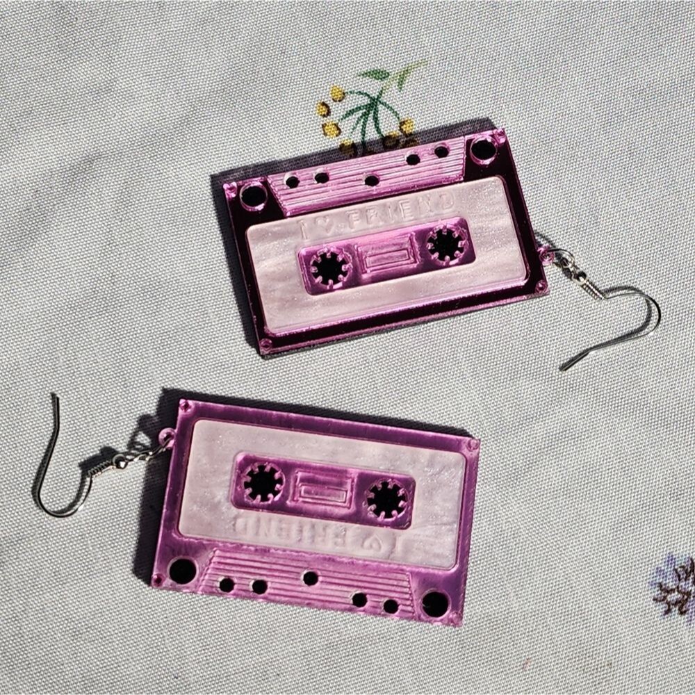 Retro style shiny pink 80’s cassette tape earring